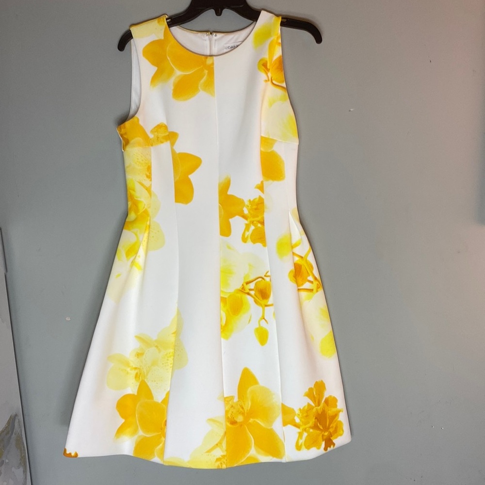 Women floral dress size 8